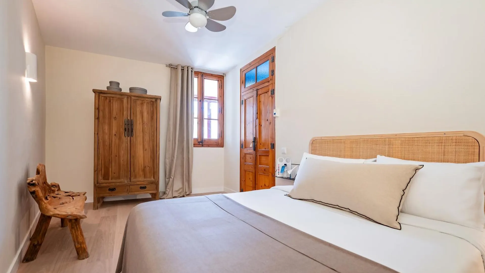 Sweett - Wellington Apartment Barcelona
